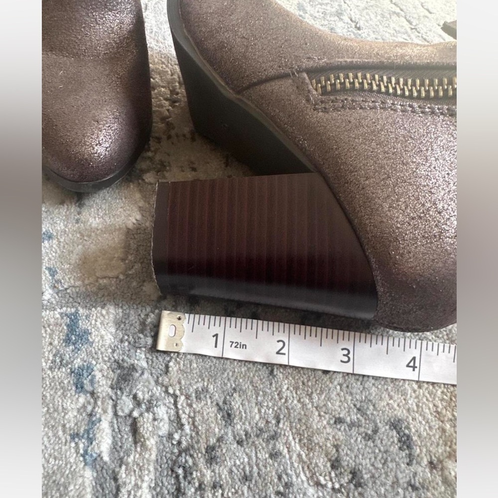 Elegant Greyish Brown Ankle Boots - Picture 6 of 6